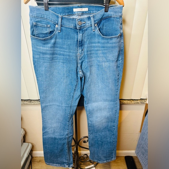 Levi's Denim - Levi Strauss Curvy Boot Cut Light Blue Denim Jeans size 31